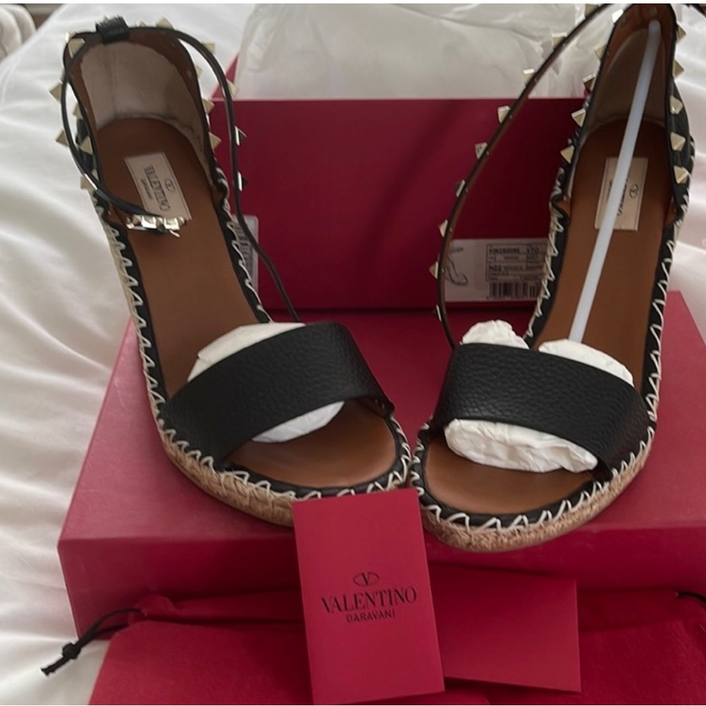 Valentino Garavani 105 Rockstud Black Espadrille Wedges